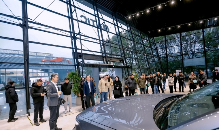 1768979463912995.jpg 2.jpg